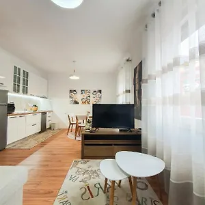  Bed & Breakfast Kodra Albania