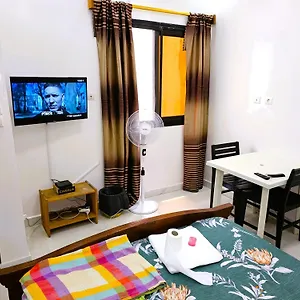 Guest house Chambre Ngor- Douche Privee-salon-cuisine-netflix Senegal